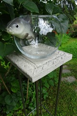 Vase flüchtender Fisch